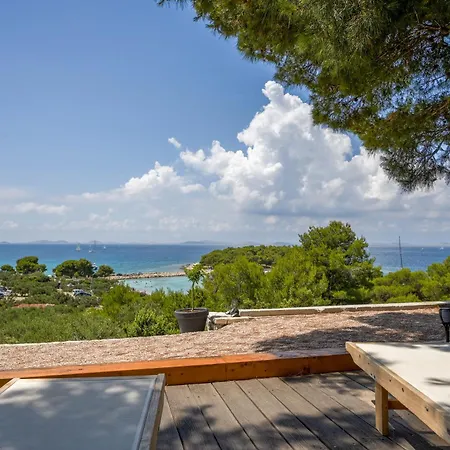 Mobile Adria Camping *