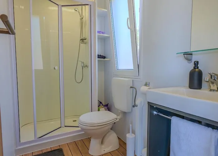 Mobile Adria Camping